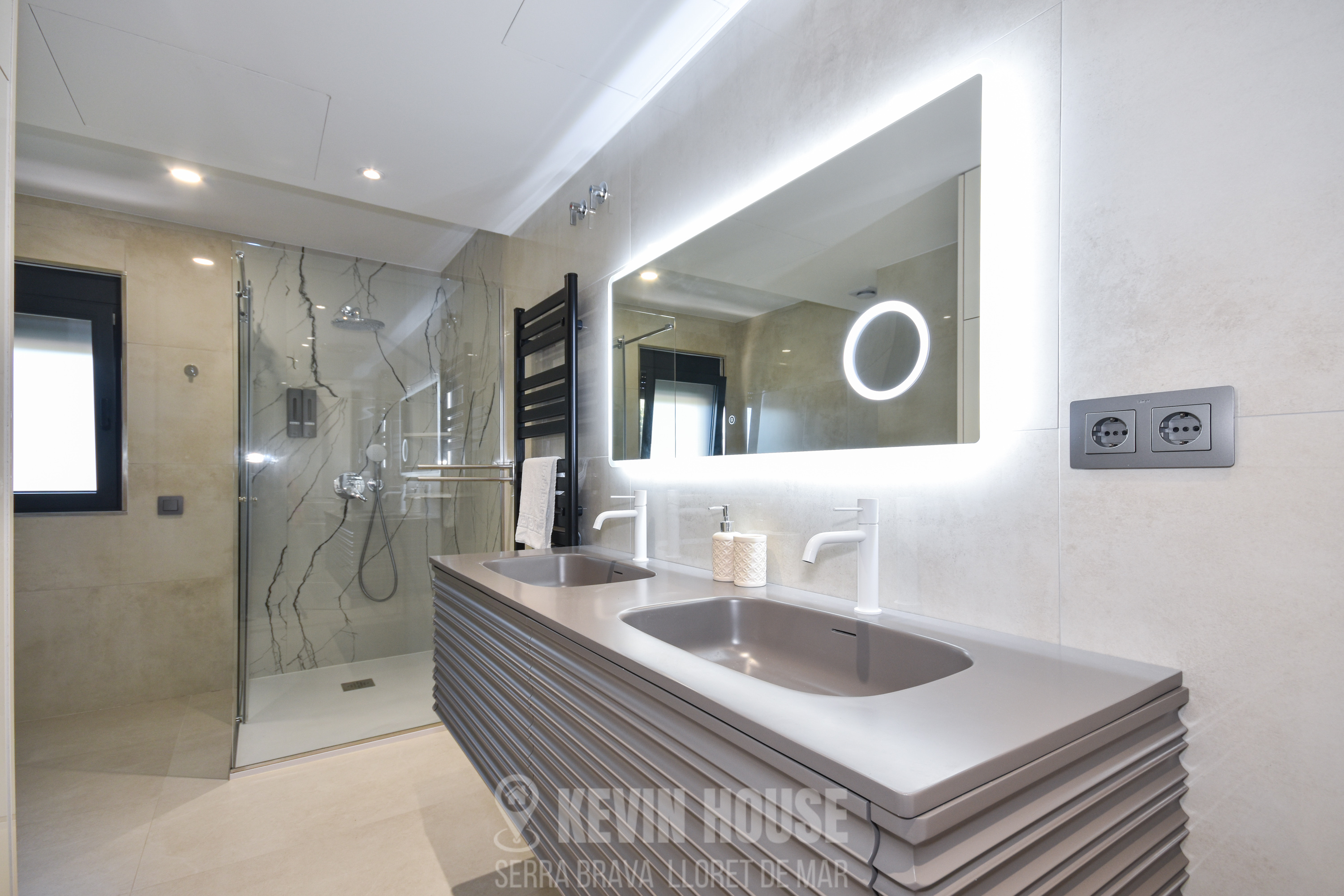 apartamento de 3 habitaciones - Baño completo independiente